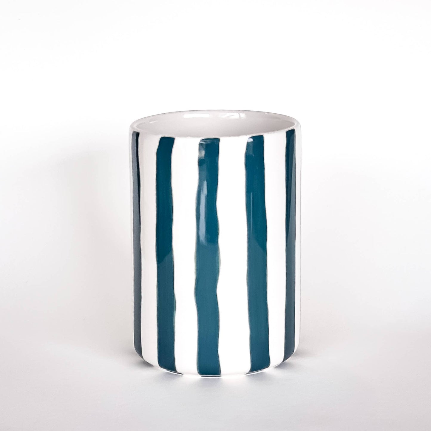 Vase, gentle green