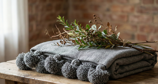 Decke, Pompom