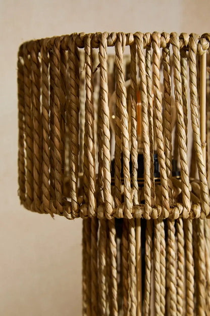 Tischlampe, Nuri
