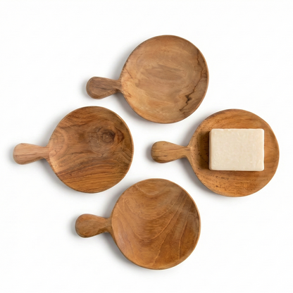 Kleines, handgefertigtes Deko-Holzschälchen in Natur mit einem praktischen Griff.